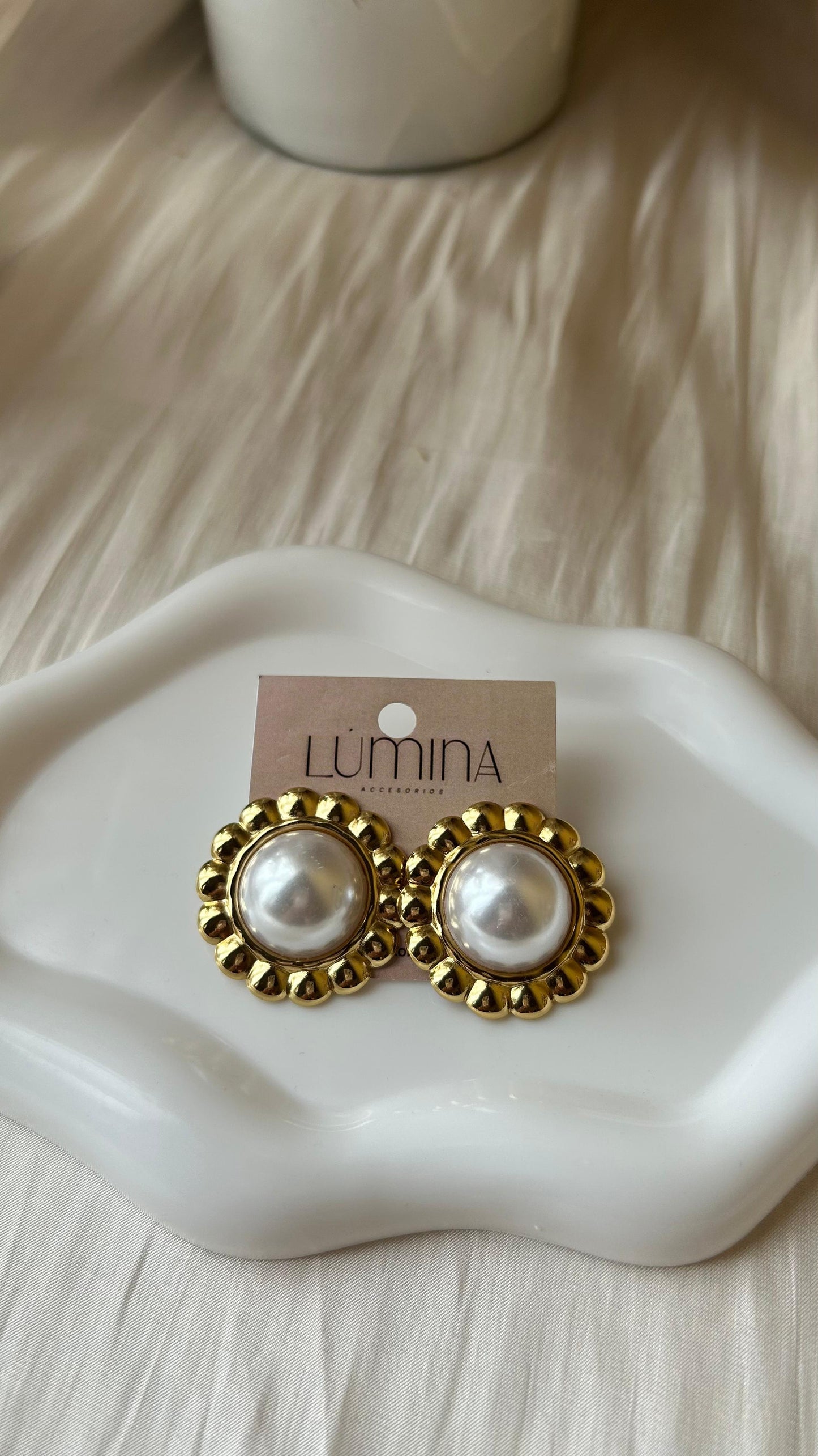Aretes Bloomé