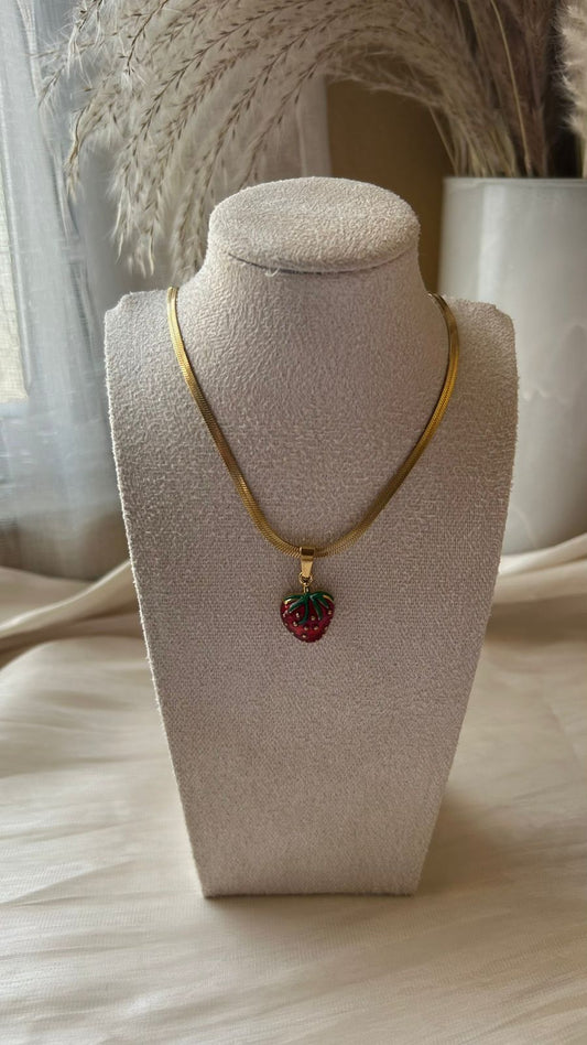 Collar Berry Love