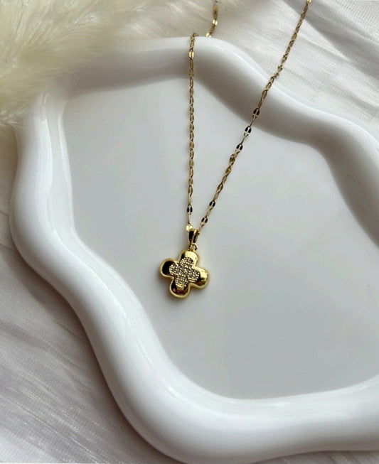 Collar Aura