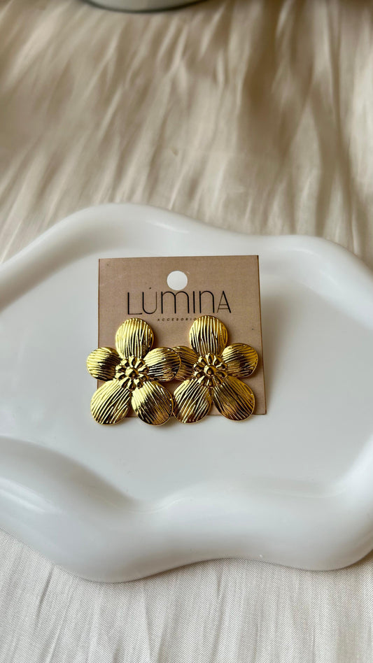 Aretes Garden Elegance